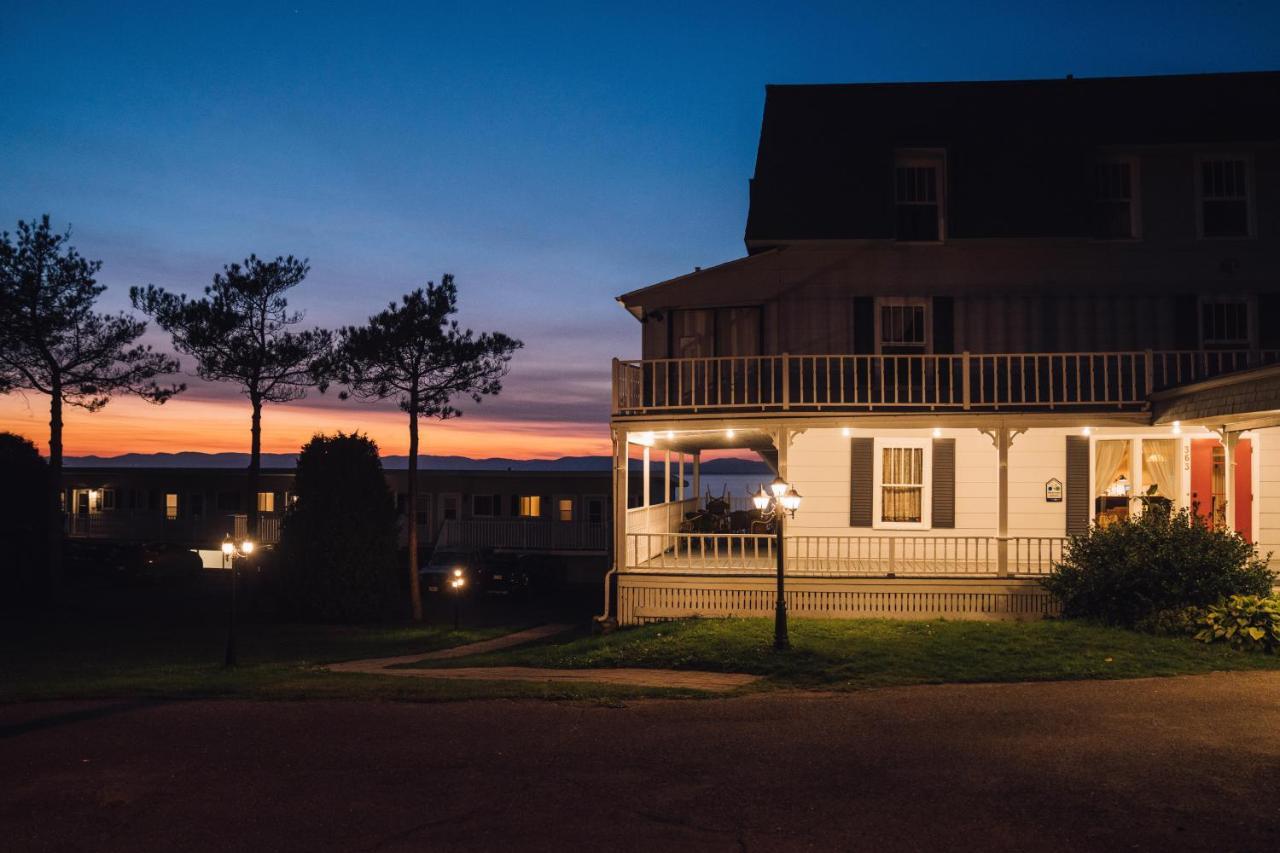 Auberge Sur Mer Notre Dame Du Portage ภายนอก รูปภาพ