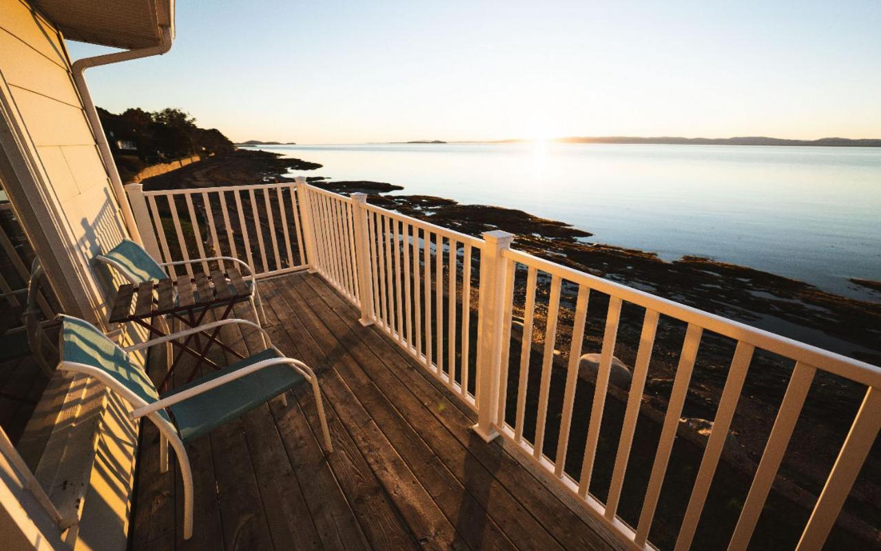 Auberge Sur Mer Notre Dame Du Portage ภายนอก รูปภาพ